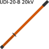Uniwersalny drążek izolacyjny UDI-20-B przeznaczony jest do obsługi elektroenergetycznych urządzeń niskiego napięcia i średniego napięcia do 20kV. Autor grafiki Andrzej Wiaterek.